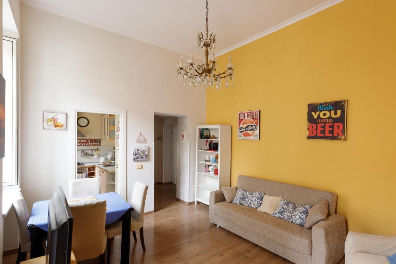 Duomo 77 - In The Heart Of The Historical Center By Elite Villas Napoli Esterno foto